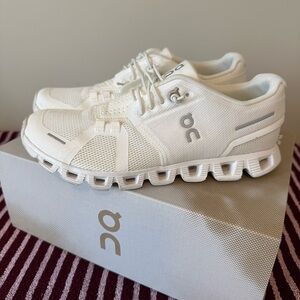 On Cloud 5 all white women size 7